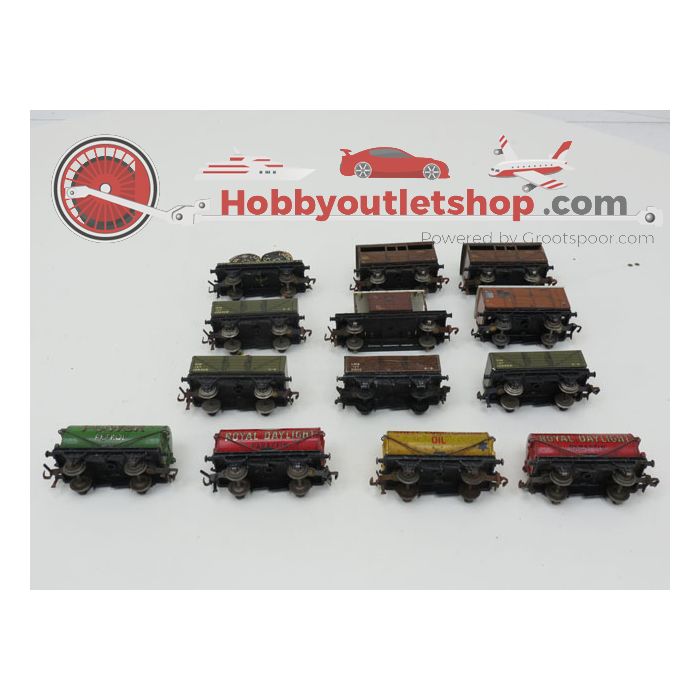Schaal 00 Hornby Dublo Assortiment metalen goederenwagens #182