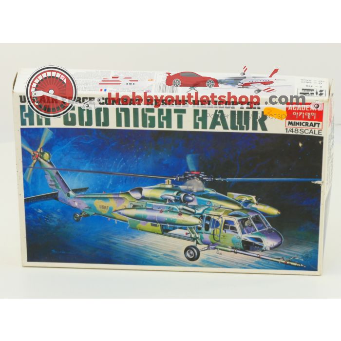 Schaal 1:48 Academy 1613 HH-60D Night Hawk Helicopter #221