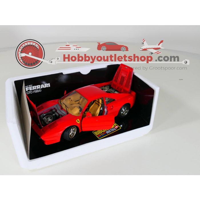 Schaal 1:18 Bburago 3027 Ferrari GTO 1984 #3124