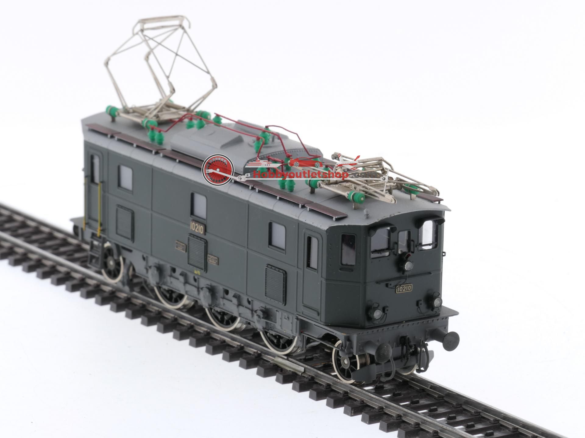 Fulgurex Spur H0 KMT SBB Tigerli E3/3 8489 0-6-0 dans sa