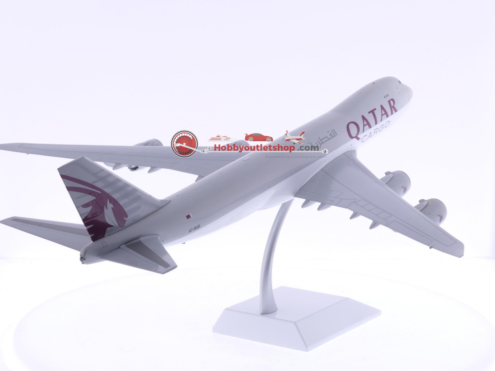 JC Wings 1:200 Qatar Airways Cargo Boeing 747-8F A7-BGB