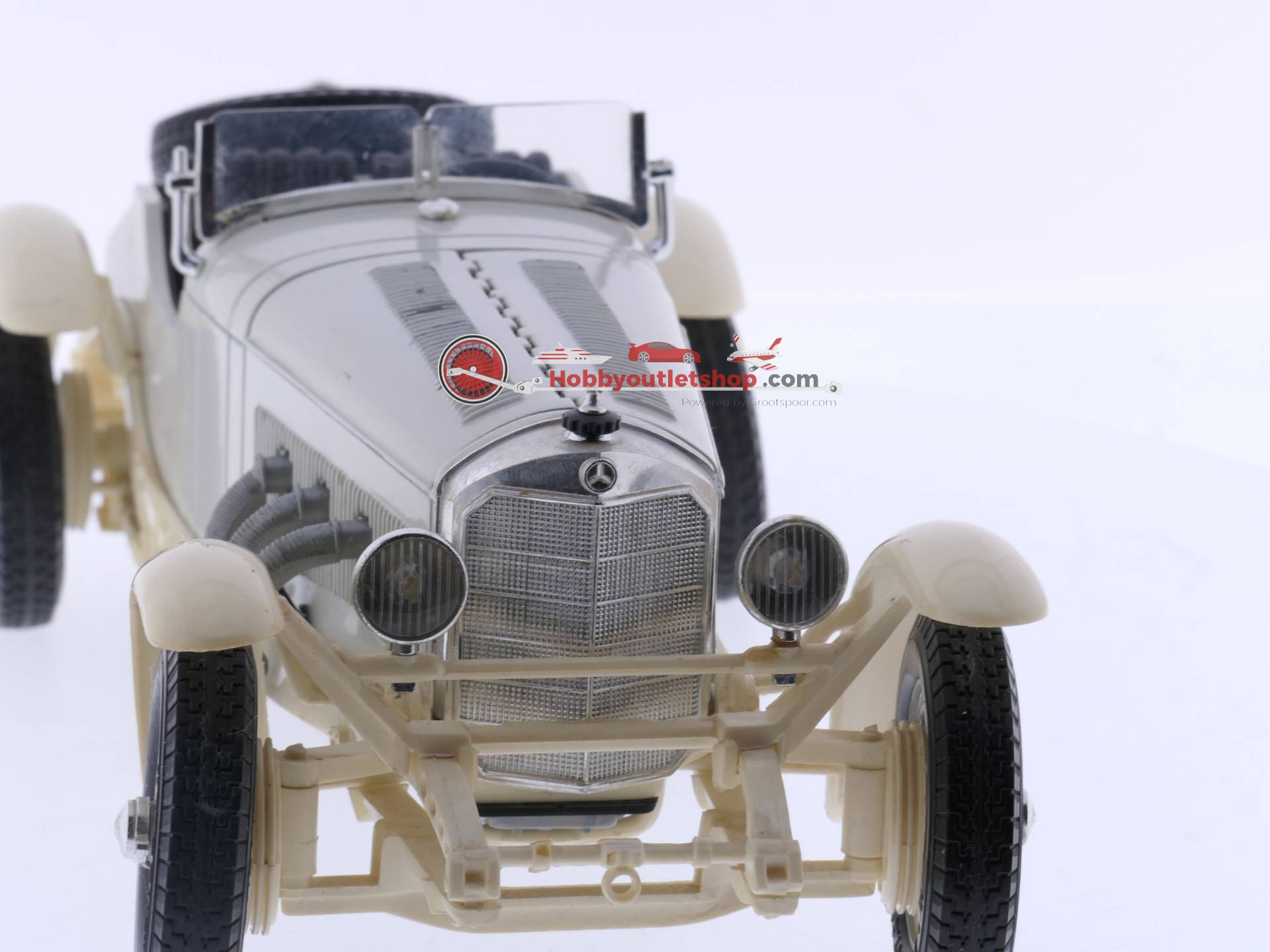 Schaal 1:18 Bburago Mercedes-Benz SSKL 1931 #3265