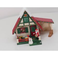 Playmobil 5976 Gezellig besneeuwd huis met terras en beschutting. De kerstpost van de kinderen belandt in de brievenbus. #4586