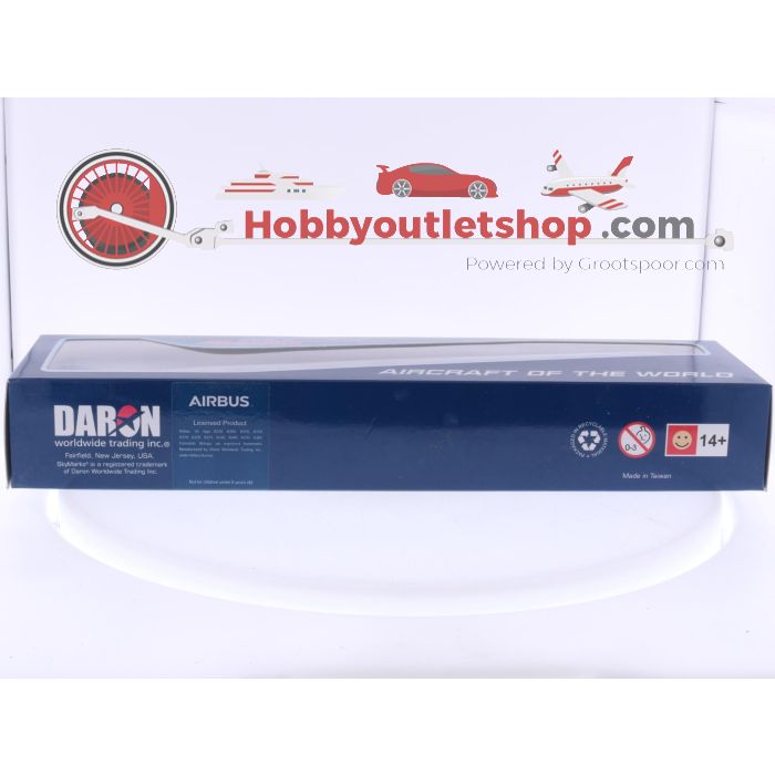 Schaal 1:200 Skymarks SKR1055 Airbus 350-900 China Southern Airlines Reg. B-308T #7857 - sku: 20250708030221 - New - Photo 5
