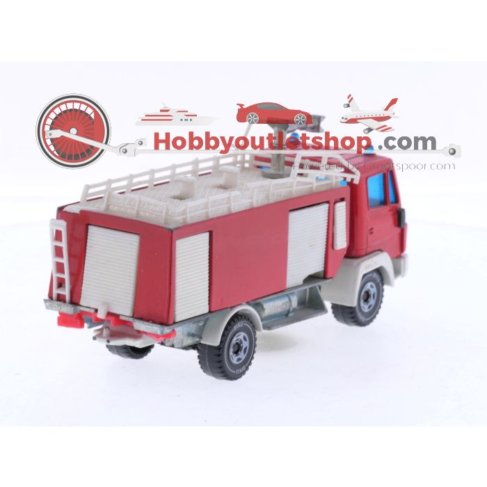 Schaal 1:55 Siku 2921, 3433, 3722 en 4115 set van 4 brandweer voertuigen met boot #8660 - sku: 20251204093828 - Gebruikt - Goede staat - Afbeelding 7
