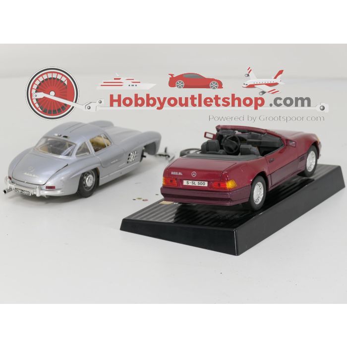 Schaal 1:18 Maisto 12047s en 31801 Mercedes-Benz set 300 SL Güllwing en 500 SL #9379 - sku: 20260520092448 - Gebruikt - Redelijke staat - Afbeelding 2