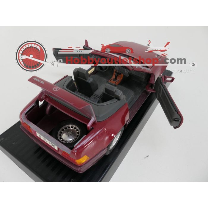 Schaal 1:18 Maisto 12047s en 31801 Mercedes-Benz set 300 SL Güllwing en 500 SL #9379 - sku: 20260520092448 - Gebruikt - Redelijke staat - Afbeelding 12