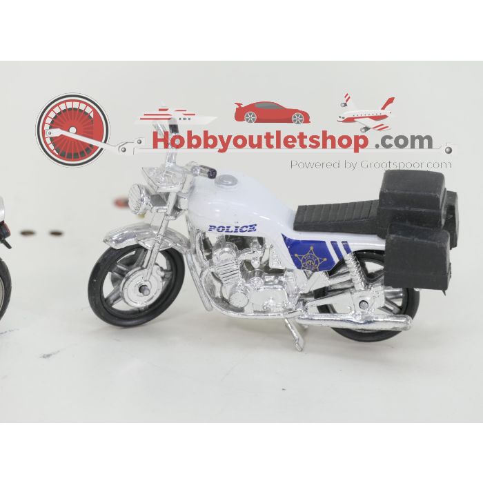1:24 Motoren Set Ducati 749S 2003 & Police Motor - sku: 20260619114014 - Gebruikt - Zeer goede staat - Afbeelding 4