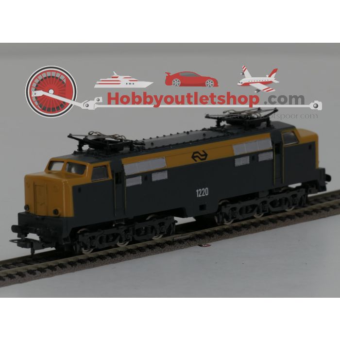 Schaal H0 Lima/HEMA 208024L, 9109 en 9110 elektrische locomotief 1200 met Plan E rijtuigen van de NS #10132 - sku: 20260929031722 - Gebruikt - Goede staat - Afbeelding 4