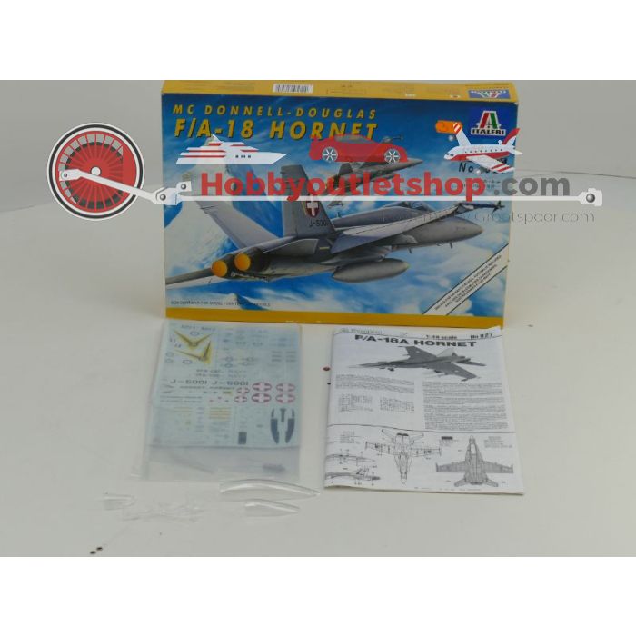 Schaal 1:48 Italeri 827 2611 2619 F18A Hornet #153 - sku: 20211021104541 - Gebruikt - Goede staat - Afbeelding 2