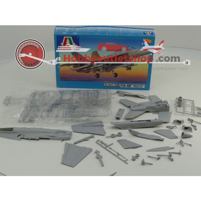 Schaal 1:48 Italeri 827 2611 2619 F18A Hornet #153 - sku: 20211021104541 - Gebruikt - Goede staat - Afbeelding 5