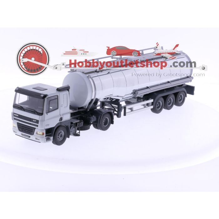Schaal 1:50 Tekno DAF CF Comfort Cab 4x2 trekker met RVS zwanenhals tankoplegger #6085 - sku: 20240815035052 - Used - Like new - Photo 3