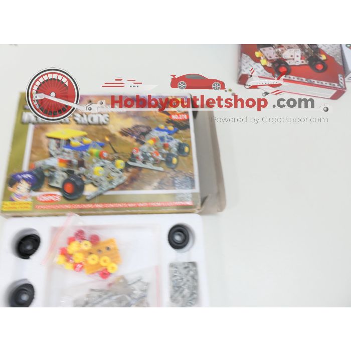 9 Metaal constructie sets, diverse voertuigen.  #6139 - sku: 20240903031900 - Gebraucht - Guter Zustand - Bild 4