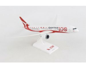 Schaal 1:200 Skymarks SKR1044A Boeing 787-9 Qantas '100 jaar' Reg. VH-SNJ #7863