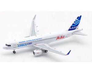 Schaal 1:200 Aviation200 AV2041 Airbus A320 Air Asia Reg. F-WWIQ #7907