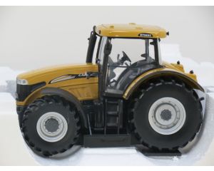 Schaal I Universal Hobbies 2817 Agco Challenger MT685C