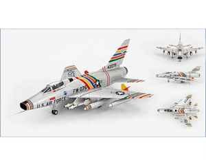 Schaal 1:72 HOBBY MASTER F-100C "SuperSabre" Col. George Laven, USAF, 479th TFW Commander #31