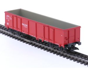 Schaal H0 Märklin 4610, 4459, een Eanos en een kiepwagen uit startset 78080 van de DB #6813
