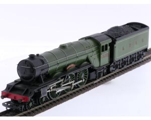 Schaal 00 Tri-ang R.855, R.745, R.746, 2 x R.024 en R.479 stoomlocomotief 4-6-2 'Flying Scotsman' met personenrijtuigen van de BR #7629