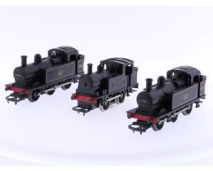 Schaal 00 Tri-ang R.52S en R359 set van 3 stoomlocomotieven van de BR #7641