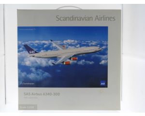 Schaal 1:200 Herpa DM9816 Airbus A340-300 SAS 'Goldfred Viking' Reg. SE-REA #7915
