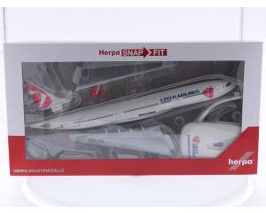 Schaal 1:200 Herpa 609845 Airbus A330-300 Czech Airlines Reg. OK-YBA #7984