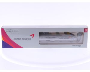 Schaal 1:200 Hogan Wings 0588 Airbus A321-200 Asiana Airlines Reg. HL7711 #8071