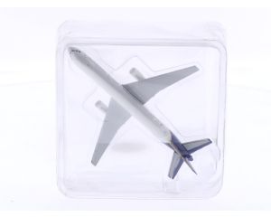 Schaal 1:500 Herpa 503792 Boeing 757-200 Royal Reg. C-GRYK #8540