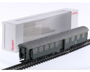 Schaal H0 Märklin 4131 personenrijtuig Umbau-rijtuig AByg 50 1e/2e kl. van de DB #8965