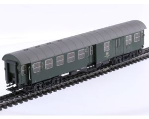 Schaal H0 Märklin 4133 personenrijtuig Umbau-rijtuig BDyg 533 van de DB #8968