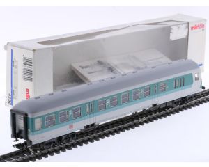 Schaal H0 Märklin 4260 personenrijtuig stuurwagen Bdnrzf 463 2e kl. CityBahn van de DB #8970