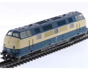 Schaal H0 Märklin 3681 diesellocomotief BR 221 van de DB. Digitaal #8985