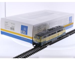 Schaal H0 ESU 31001 diesellocomotief BR 216 100 van de DB. Digitaal #9005