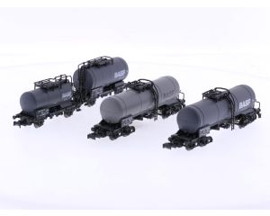 Schaal N Roco 24010 set van 4 ketelwagens ''BASF'' van de DB #9082