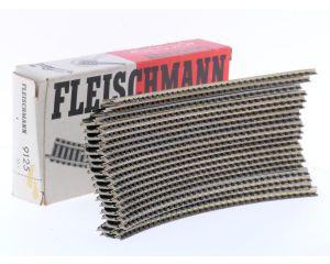 Schaal N Fleischmann Piccolo 9125 gebogen rail R2 45° 20 st. #9090