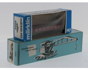 Schaal H0 Märklin 4424 & 4611 kraanwagen Krupp-Ardelt met lageboordwagen van de DB #9109