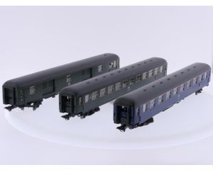 Schaal H0 Trix Express 33018 set van 3 sneltreinrijtuigen van de DB #9117