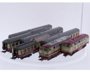 Schaal H0 Lima 201631 BR 218 met TEE-rijtuigen van de DB #9212