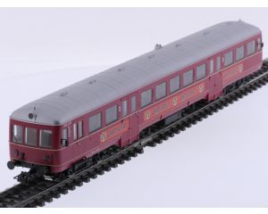 Schaal H0 Brekina 64121 motorwagen VT 104 'Jägermeister' van de SWEG #9253