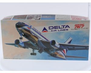 Schaal 1:200 Hasegawa Love Liner LC-014:700 Boeing 767 Delta Air Lines Reg. NI02DA #9336