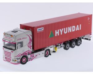 Schaal 1:50 WSI Models 01-2309 Scania Stremline Topline 4x2 'L&M Trans' + containertrailer - 3 axle / 40 ft. container 'Hyundai' #9624