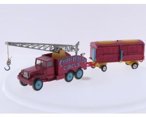 Schaal 1:50 Corgi Major Toys 1121 en 1123 grote kraan met dierenkooi Circus Chipperfields #10068