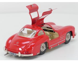Schaal 1:16 Märklin 1092 museummodel 1993 Mercedes-Benz 300 SL (rood) #6801