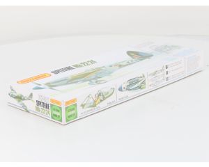 Schaal 1:32 Matchbox PK-501 bouwdoos Spitfire Mk-22/24 new old stock #7979