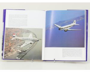 A Celebration of the DC-3 – Arthur Pearcy, Engelstalig luchtvaartboek - Hardcover #8940