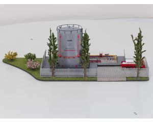 Schaal H0 en TT Auhagen 12216 tankopslag met scenery #9072