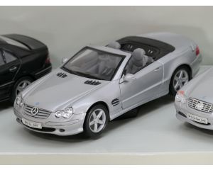 Schaal 1:24 Schuco Junior Line set van 3 verschillende Mercedes-Benz modellen #9099
