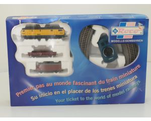 Schaal H0 Roco 41128 startset BR 1900 met goederenwagons van de NS #9176