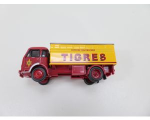 Schaal 1:43 en 1:64 NEW OLD STOCK IXO Altaya Cirque Pinder Circus set 7-delig #9837
