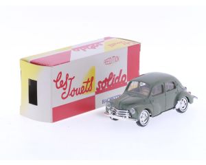 Schaal 1:43 Solido Renault 4CV (R1062) 4-door Berline 1954. #4241